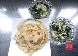 Illustration of how to make hand-caught green onion pancake 10