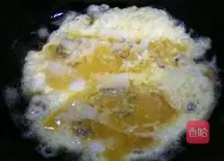 Seafood egg pancake recipe 4