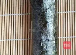 Illustration of how to make vegetable sushi rolls 5