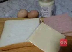 Illustration of Western Toast Making 1