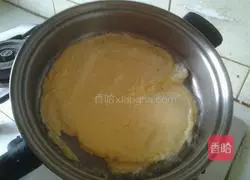 Illustration of how to make egg pancakes 2