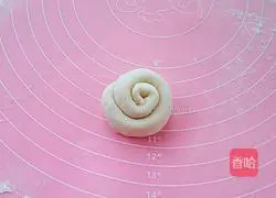 Illustration of how to make dough pancakes 11