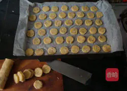 Illustration of how to make small pancakes 5