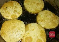 How to make hot noodle pancakes Illustration 4