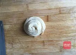 Illustration of how to make hand cakes 7