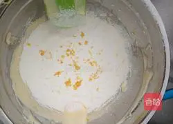 Lemon Sponge Cupcake Recipe Illustration 15