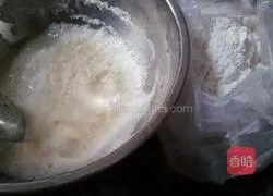 Illustration of how to make bean dregs cake 1