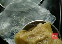 Illustration of how to make family hand cakes 5