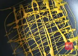 Illustration of how to make two-color bird's nest egg cake 7