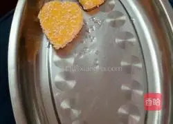 Illustration of how to make love pumpkin cake 17