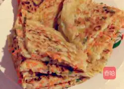 Illustration of how to make carrot, egg and scallion pancake 9
