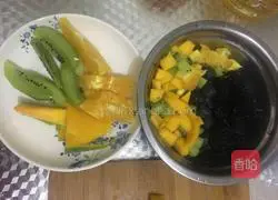 Fruit Cream Cake Recipe Illustration 5