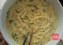 Illustration of how to make shredded potato and tomato sauce egg cake 4