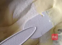 Illustration of how to make egg pancakes 3