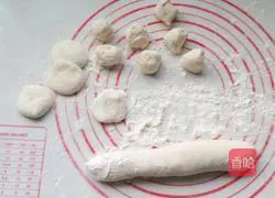 Illustration of how to make chive pancake 2