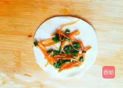 Illustration of how to make carrot and scallion pancakes 5
