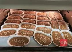 Brown sugar jujube cake (sponge cake version) recipe illustration 9