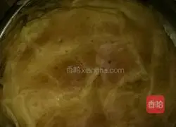 Illustration of how to make cakes in new crispy cakes 7