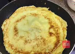 Apple egg pancake, apple soy milk, so delicious! Illustration of how to make [color] 5