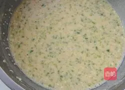 Illustration of how to make egg and green onion cake 6