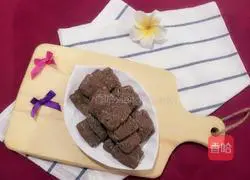 Cocoa Almond Biscuits Recipe Illustration 10