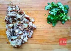 Illustration of How to Make Shaobing with Meat 11