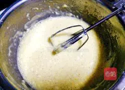 Illustration of how to make egg flour cake 3