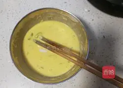 Cartoon Illustration of how to make breakfast egg pancakes 1