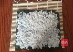 Illustration of how to make delicious homemade sushi 2