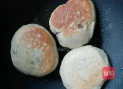 Illustration of how to make bean paste cake 5