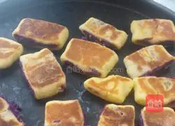 Purple sweet potato, egg yolk, jujube paste corn flour cake! Illustration of how to make it 7