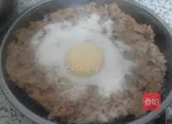 Illustration of how to make pickle meatloaf 7