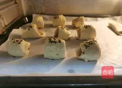 Illustration of how to make hand-made sausage cakes 8