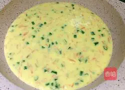 Illustration of teaching how to make corn omelette 9