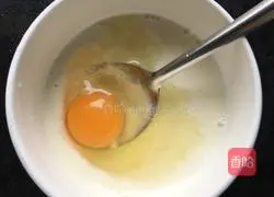 Illustration of how to make egg pancakes 1