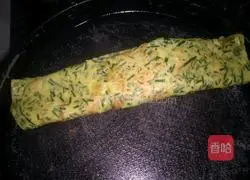 How to make wild onion egg pancakes Illustration 3