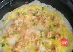 Illustration of how to make egg and meat waffles (electric pancake version) 7