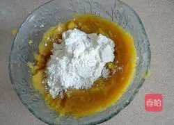 Illustration of how to make sweet potato cakes 6