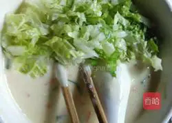 Illustration of how to make three-color cake 9