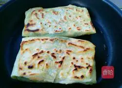 Illustration of how to make pancake boxes 15