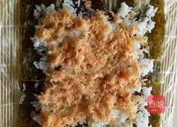 Illustration of how to make sushi 4