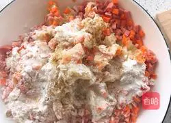 Illustration of making mashed potato cake 4