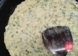 Illustration of how to make chive egg pancake 2