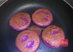 Purple Sweet Potato and Lotus Seed Glutinous Rice Cake Recipe Illustration 13