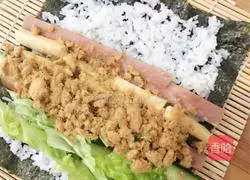 Weight loss meal: customized Illustration of how to make a cup of sushi + mango + apple milk 2