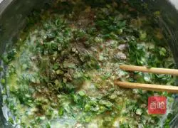 Illustration of how to make egg and leek pancakes 6