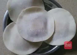 Illustration of how to make crispy dumplings 3