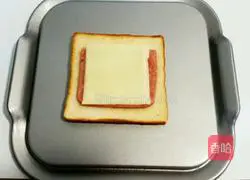 Illustration of how to make Hong Kong-style snack ham and toast 5