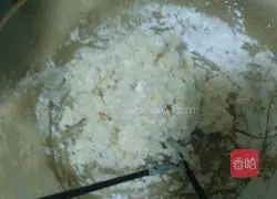 Illustration of how to make chili and scallion pancakes 2