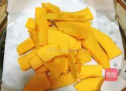 Pumpkin bean paste cake＊Oven version＊Recipe illustration 1